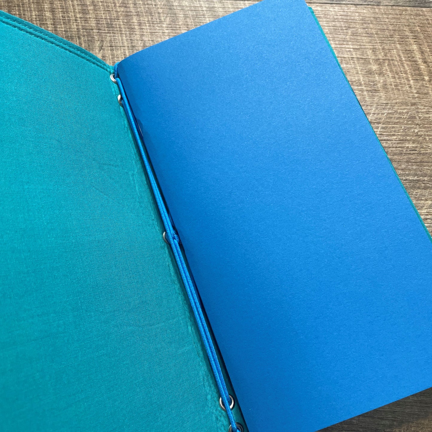 Wilddori Traveler's Notebook Cover Blue Swirls