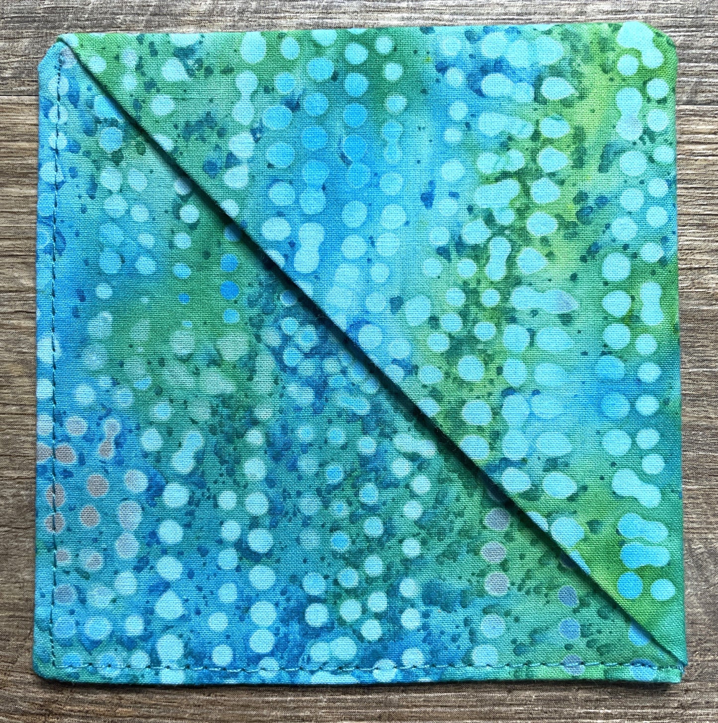Fabric Corner Bookmark - Dot Waves Green