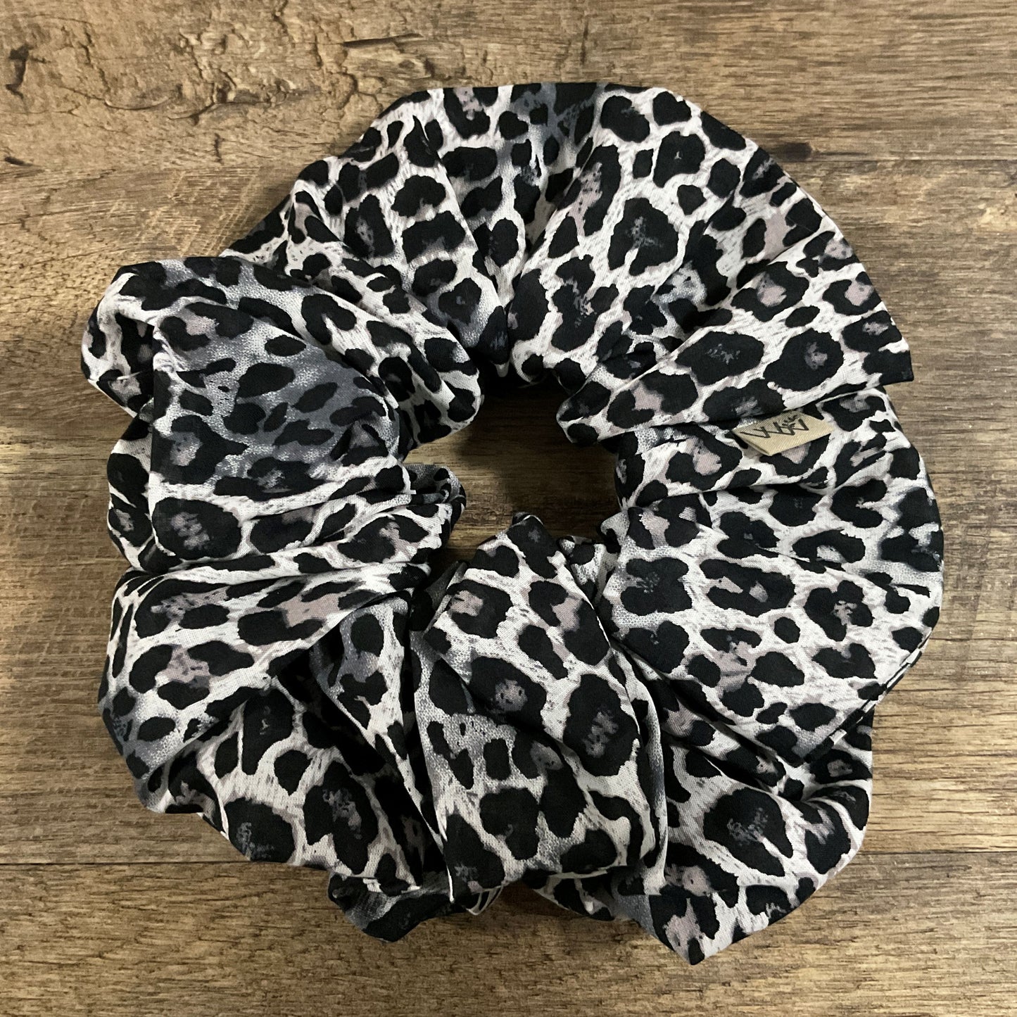 Scrunchies - Black & White Leopard
