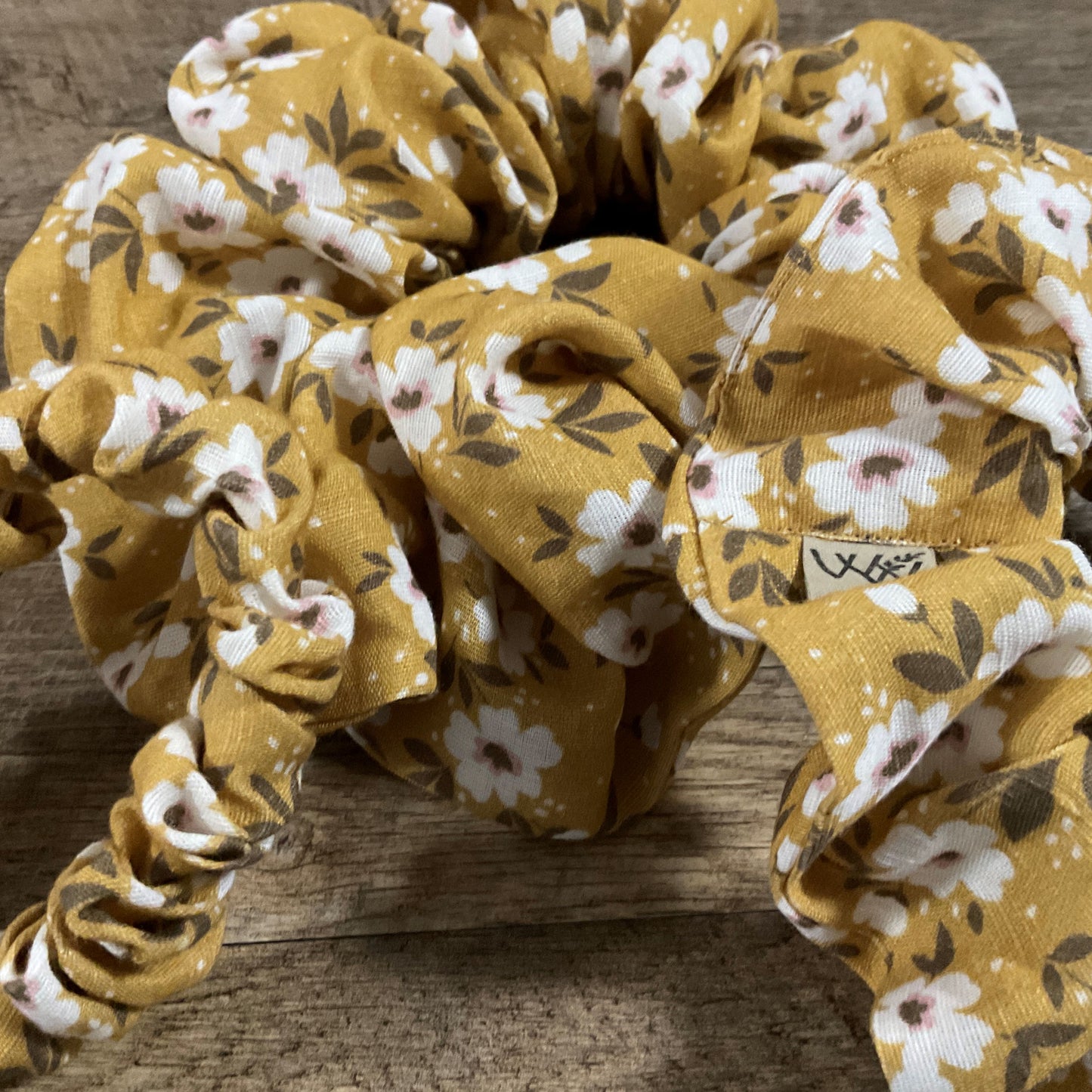 Scrunchies - Mustard & White Floral