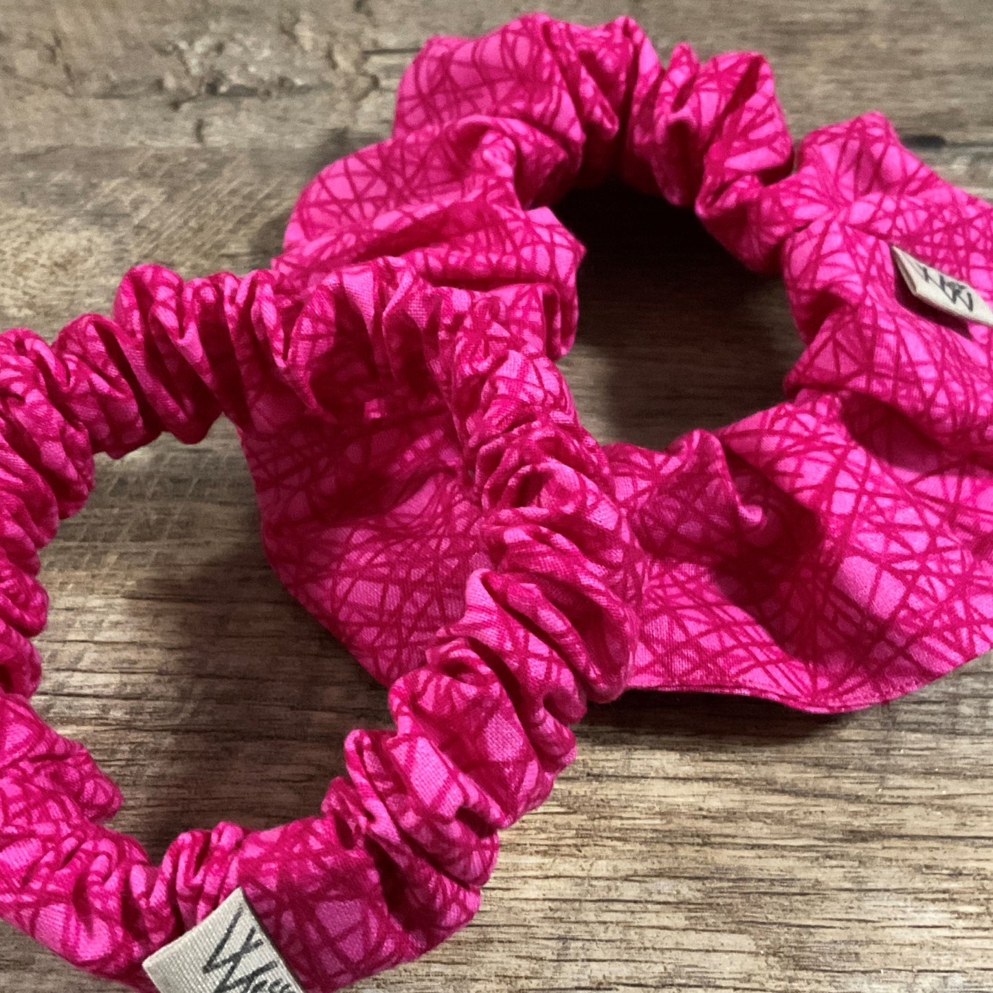 Scrunchies - Hot Pink Abstract Lines