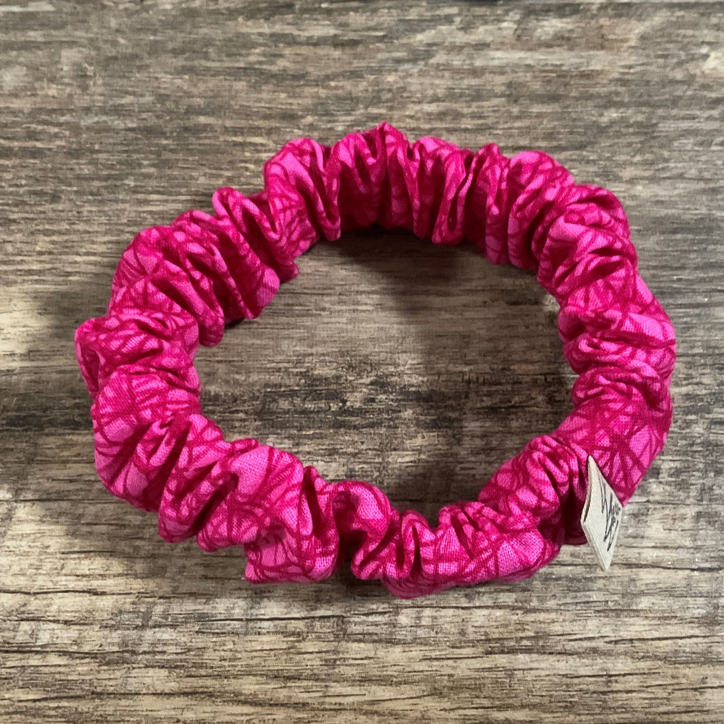 Scrunchies - Hot Pink Abstract Lines