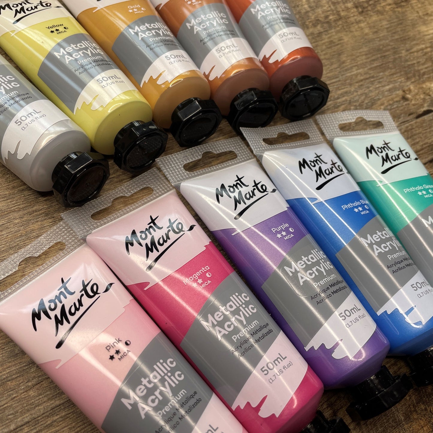 Mont Marte Metallic Acrylic Paint Premium 50ml (1.7 US fl.oz) Tube