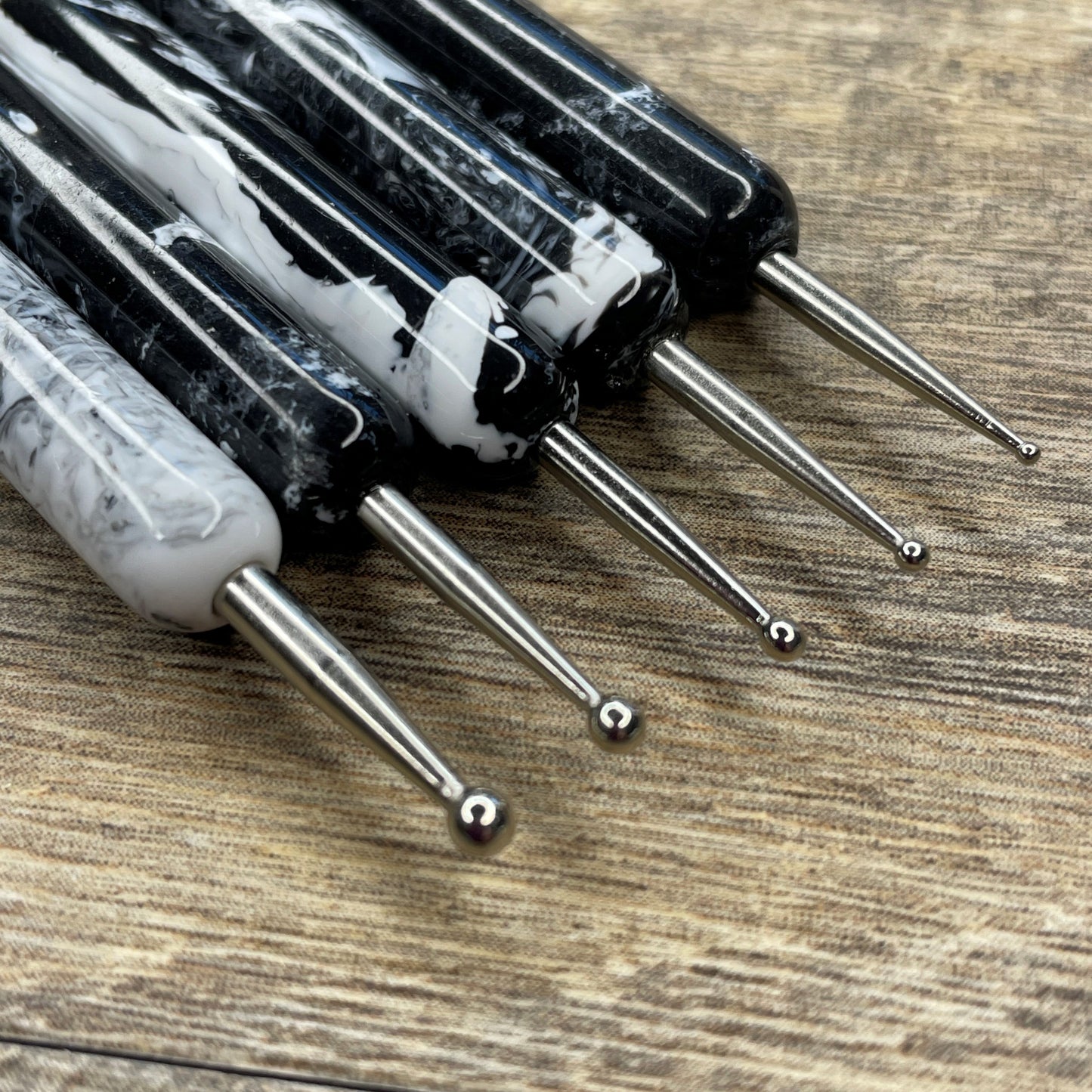Black Swirls Ball Stylus Dotting Tools