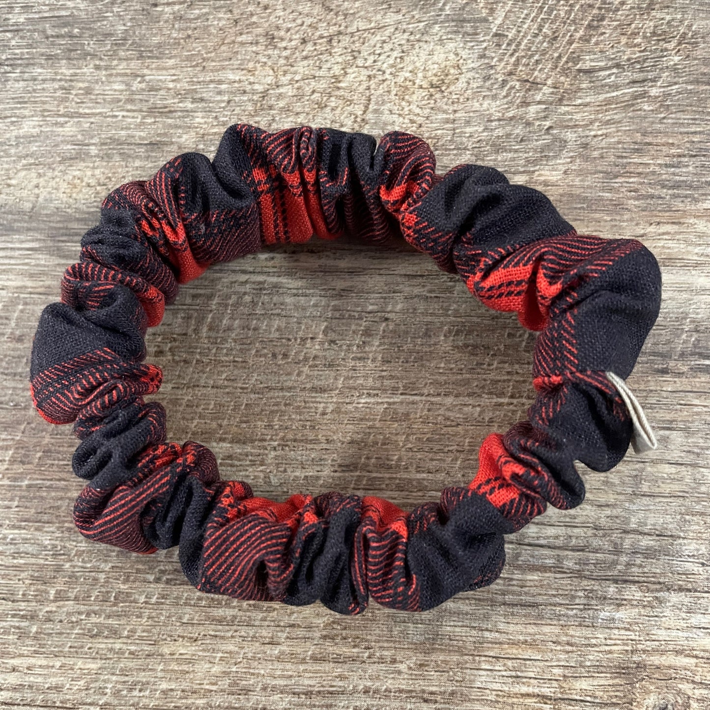 Scrunchies - Black Red Christmas Plaid