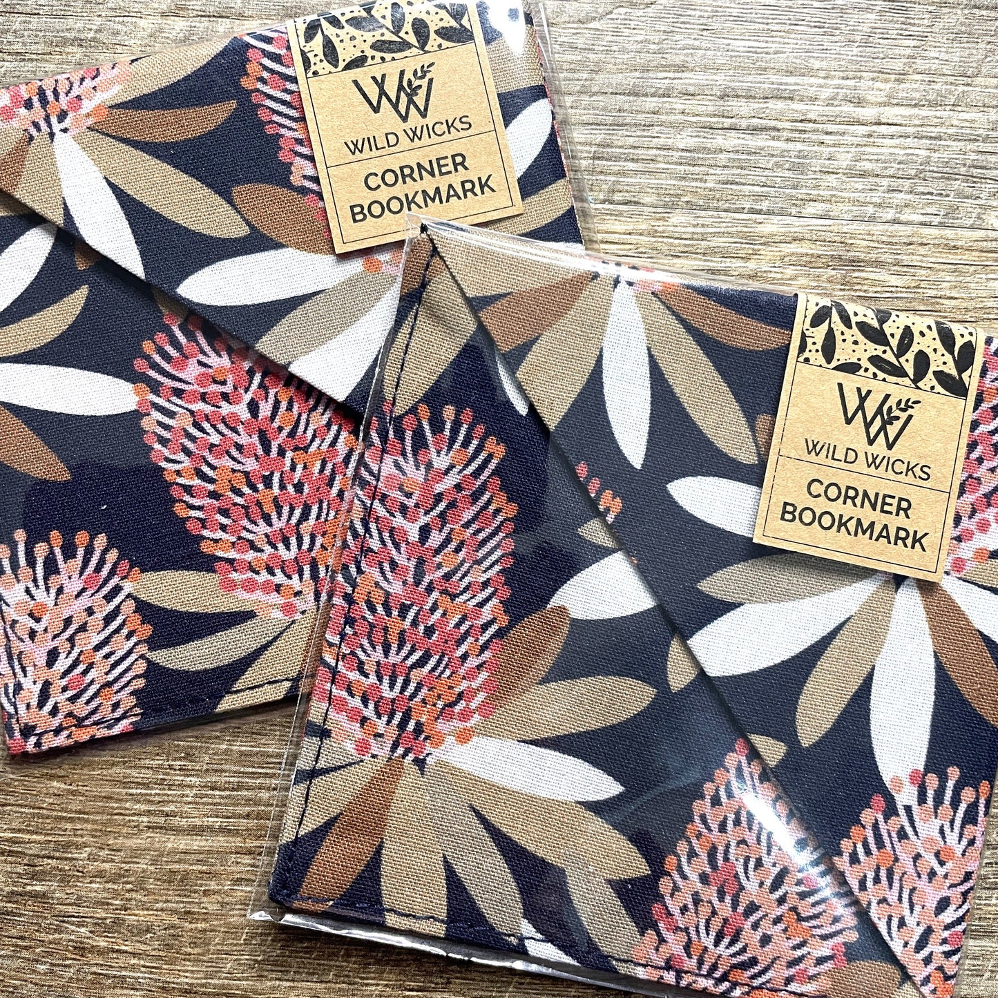 Fabric Corner Bookmark - JP Banksia Blooming