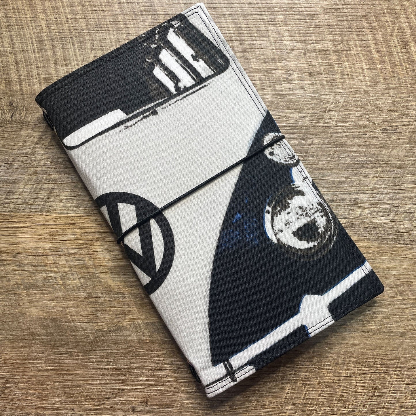 Wilddori Traveler's Notebook Cover Navy Van