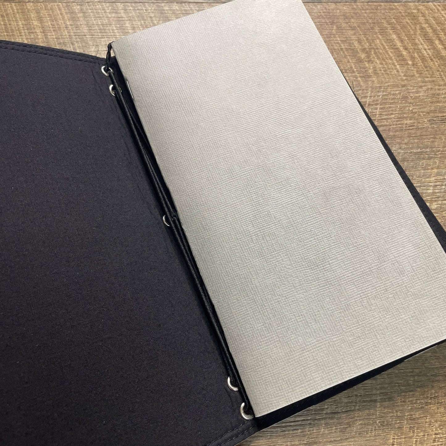 Wilddori Traveler's Notebook Cover Navy Van