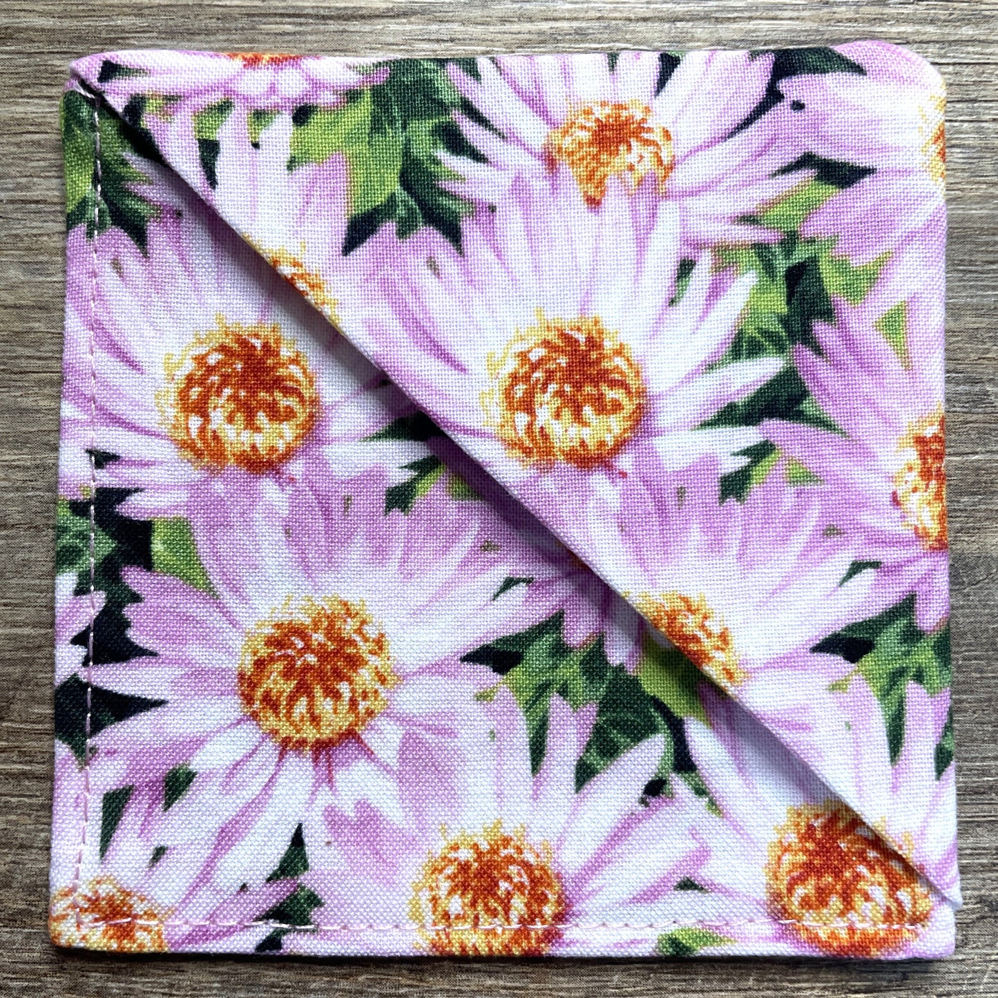 Fabric Corner Bookmark - Pink Daisy