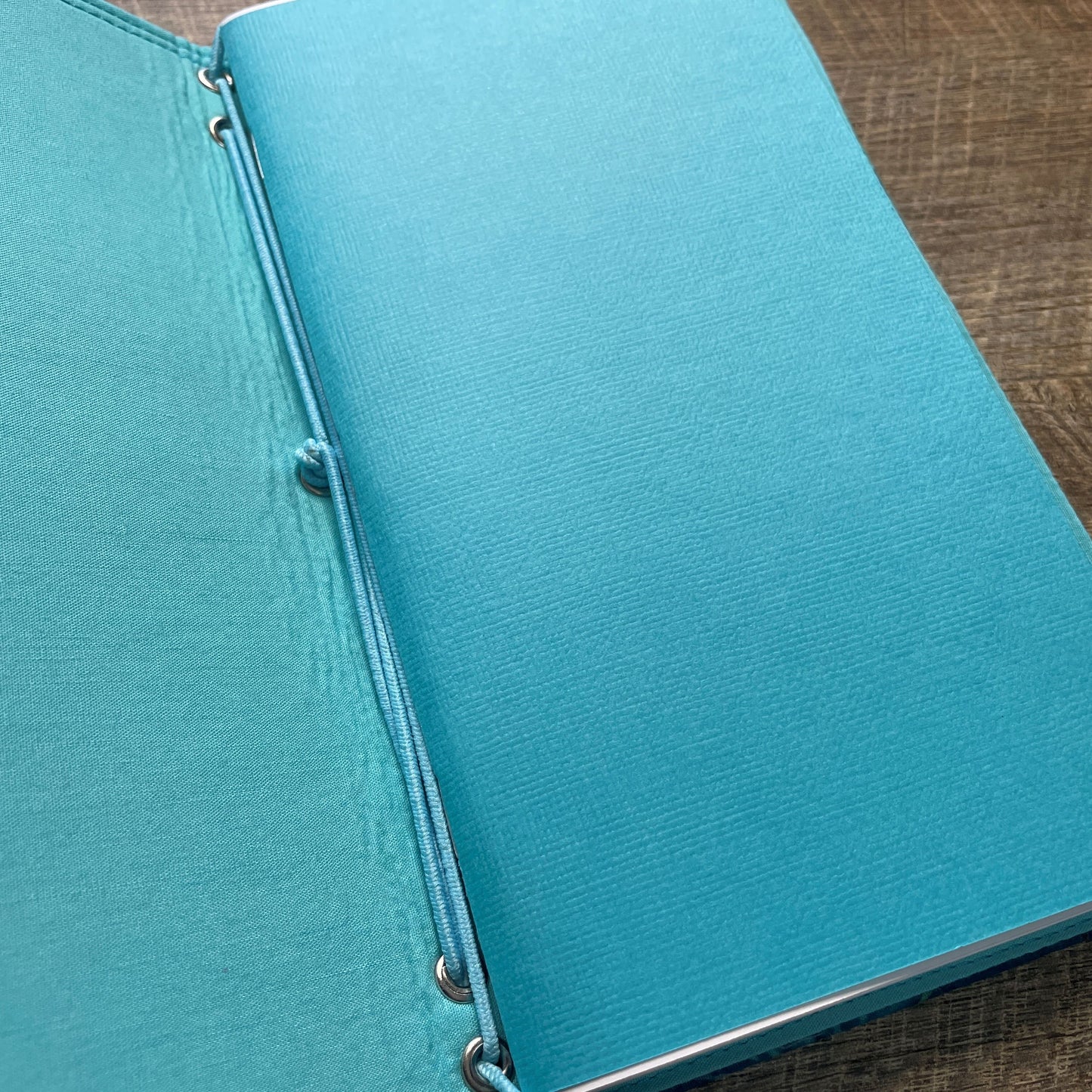 Wilddori Traveler's Notebook Cover Peacock Feathers