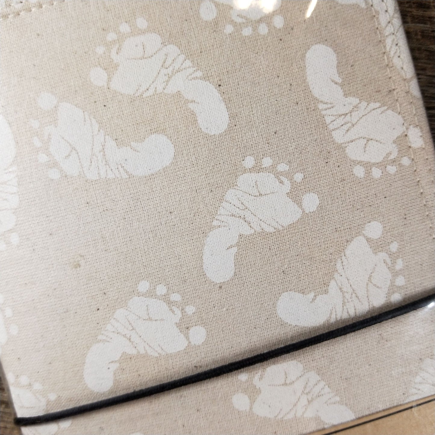 Wilddori Traveler's Notebook Cover Calico Foot Print