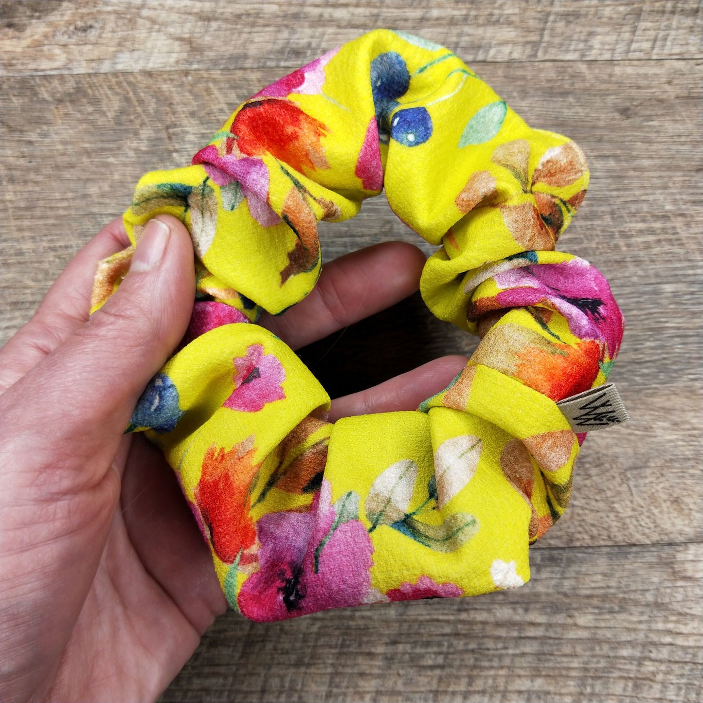 Scrunchies - Chartreus Tropical