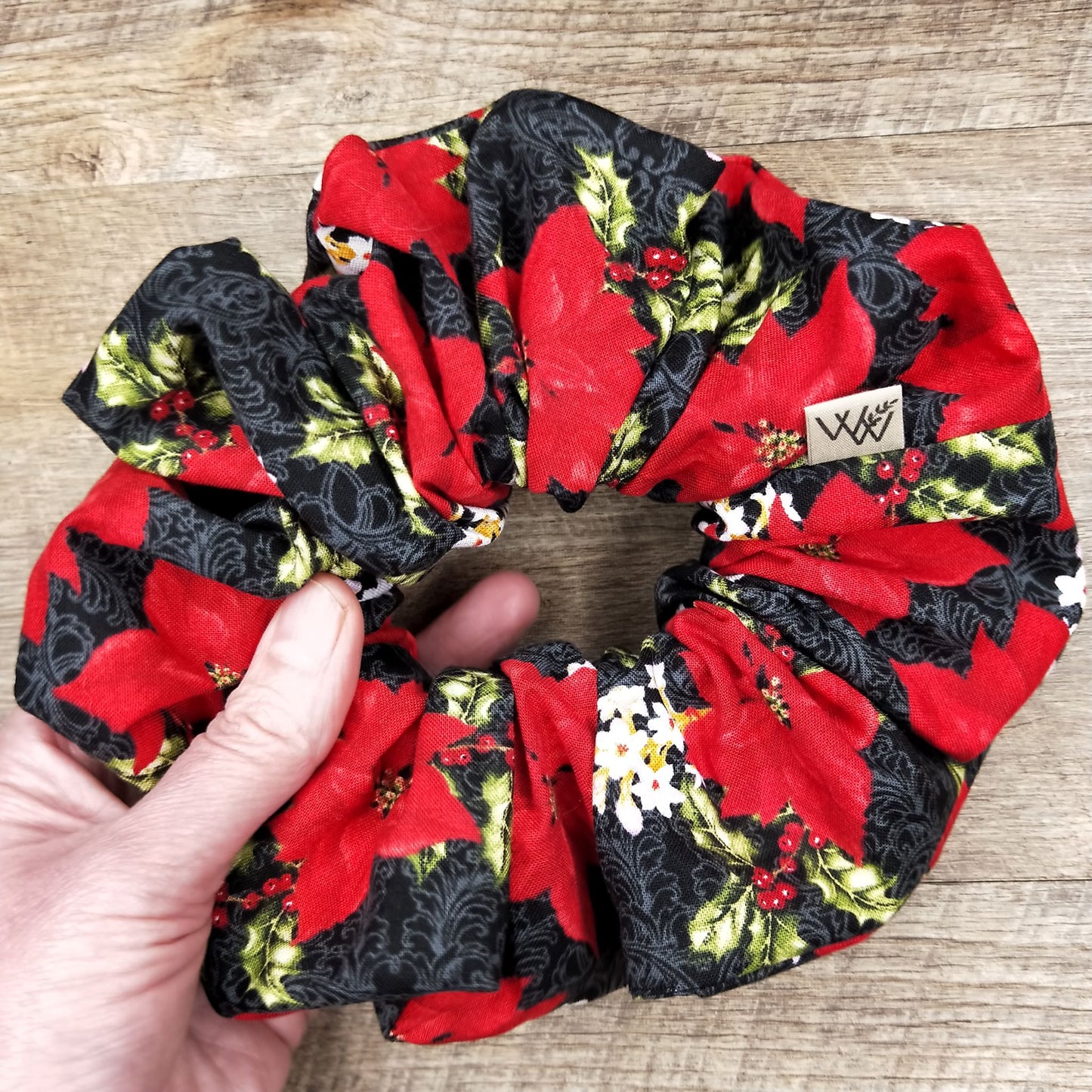 Scrunchies - Christmas Poinsettia