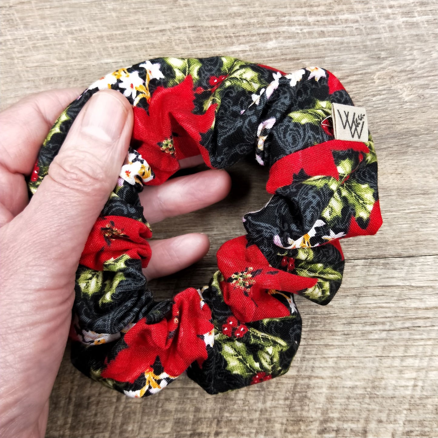 Scrunchies - Christmas Poinsettia