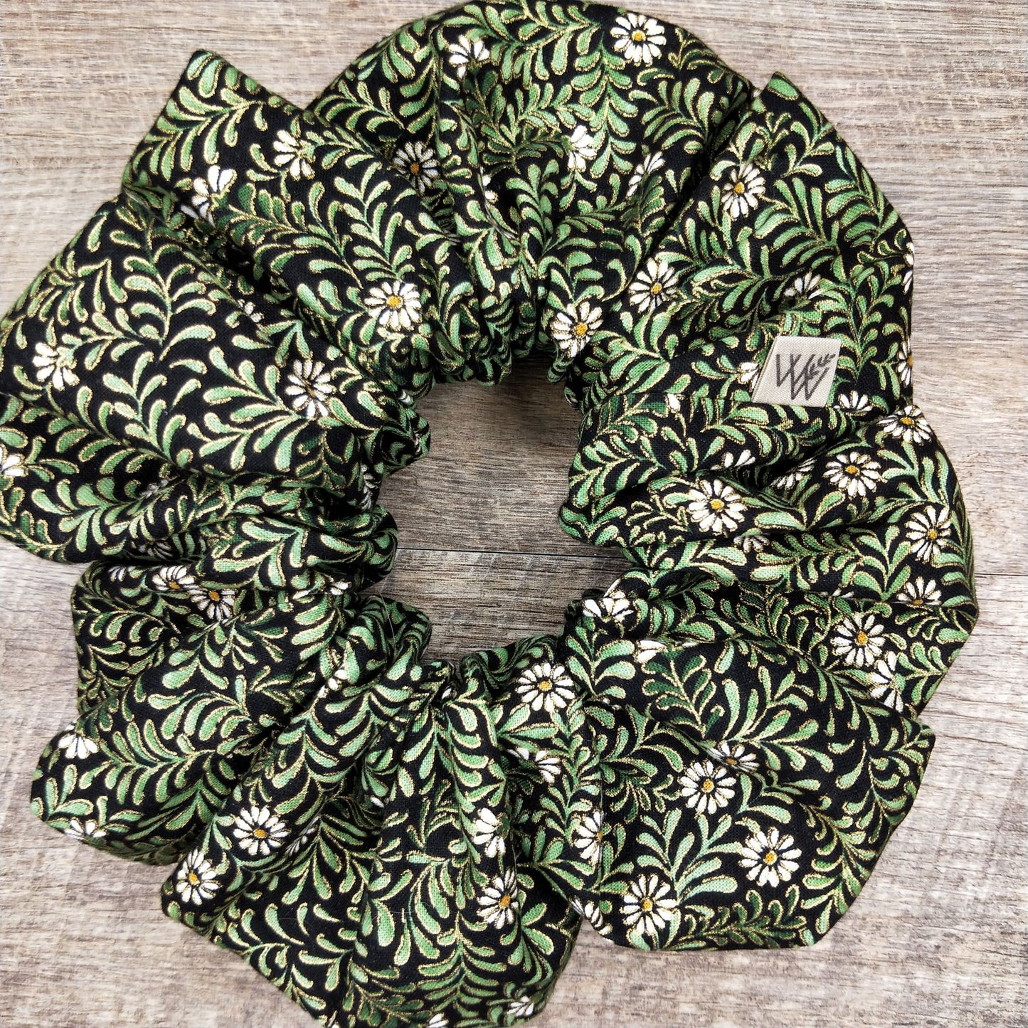 Scrunchies - Daisy Leaf