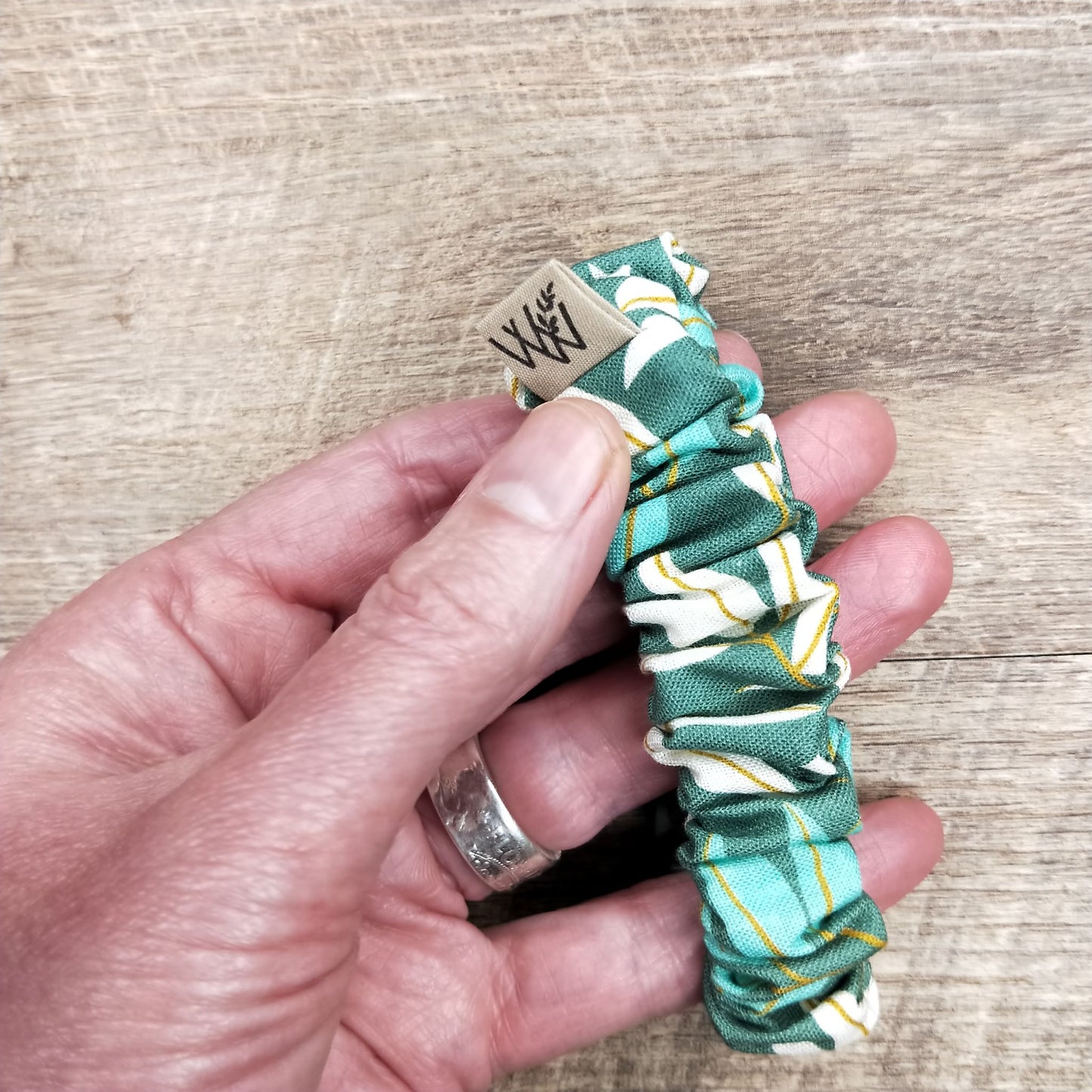 Scrunchies - Eucalyptus Leaf
