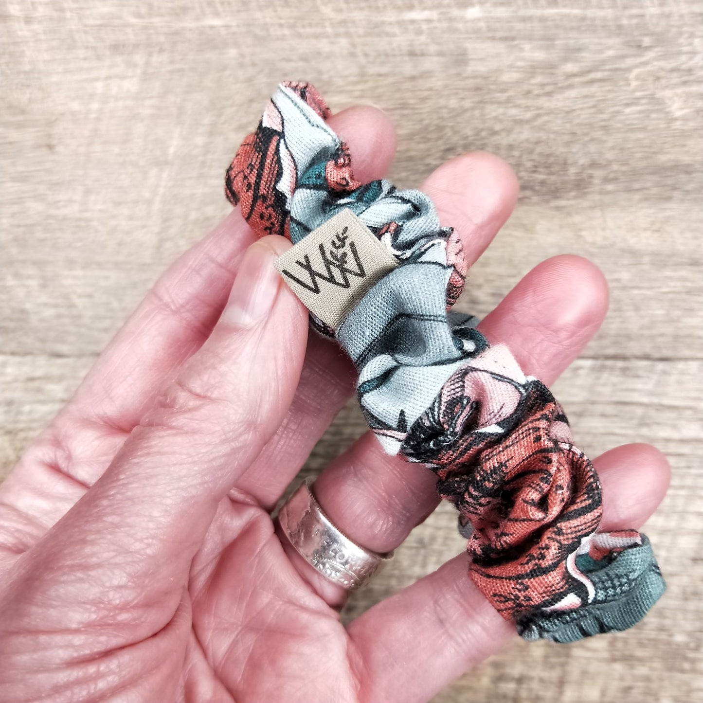 Scrunchies - Sage Linen Floral