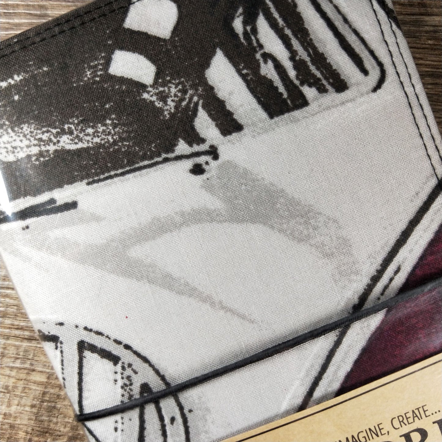 Wilddori Traveler's Notebook Cover Burgundy Van