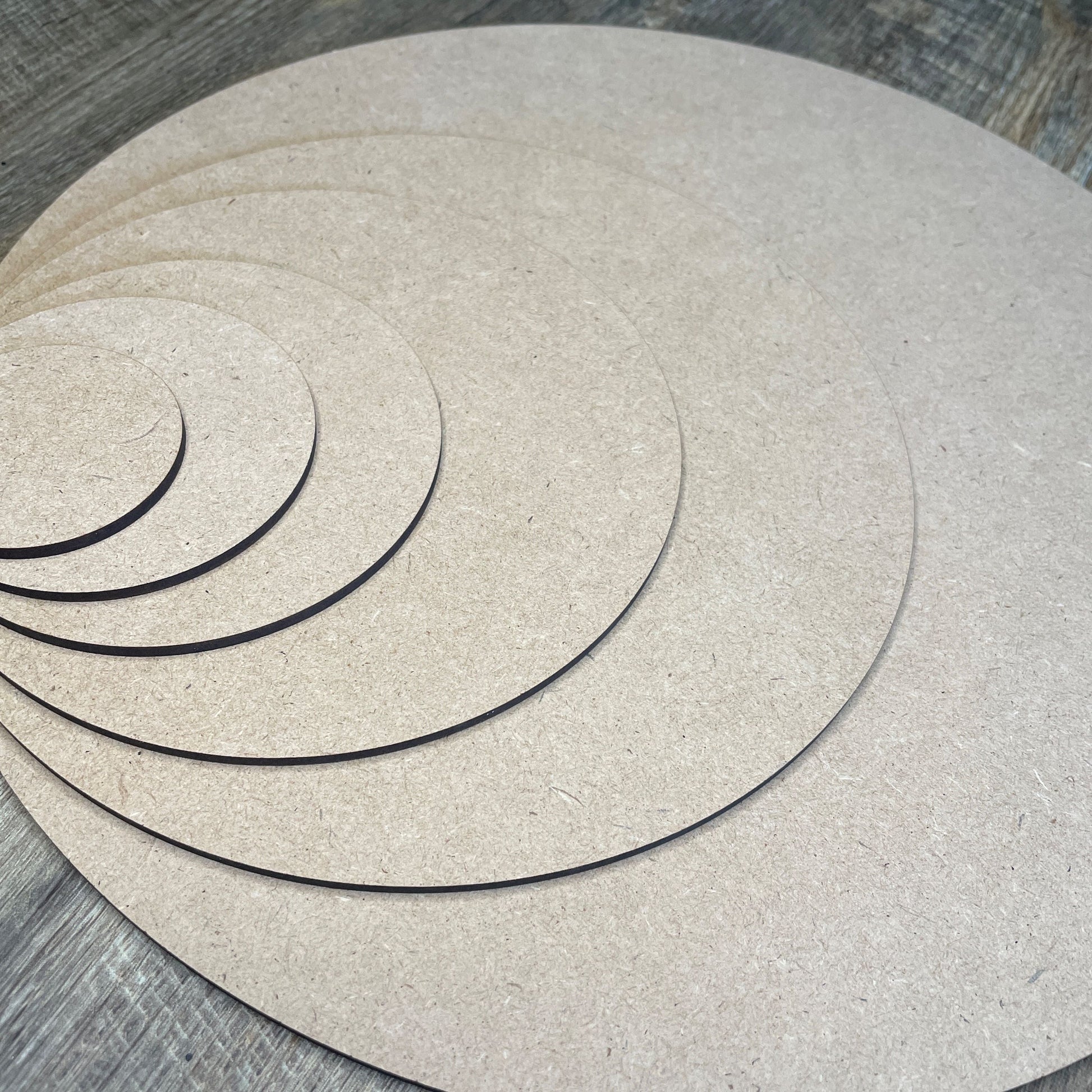 MDF Wooden Rounds 4mm – Wild Wicks