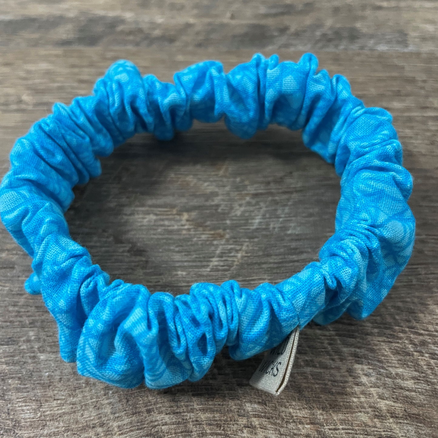 Scrunchies - Sky Blue Abstract Lines