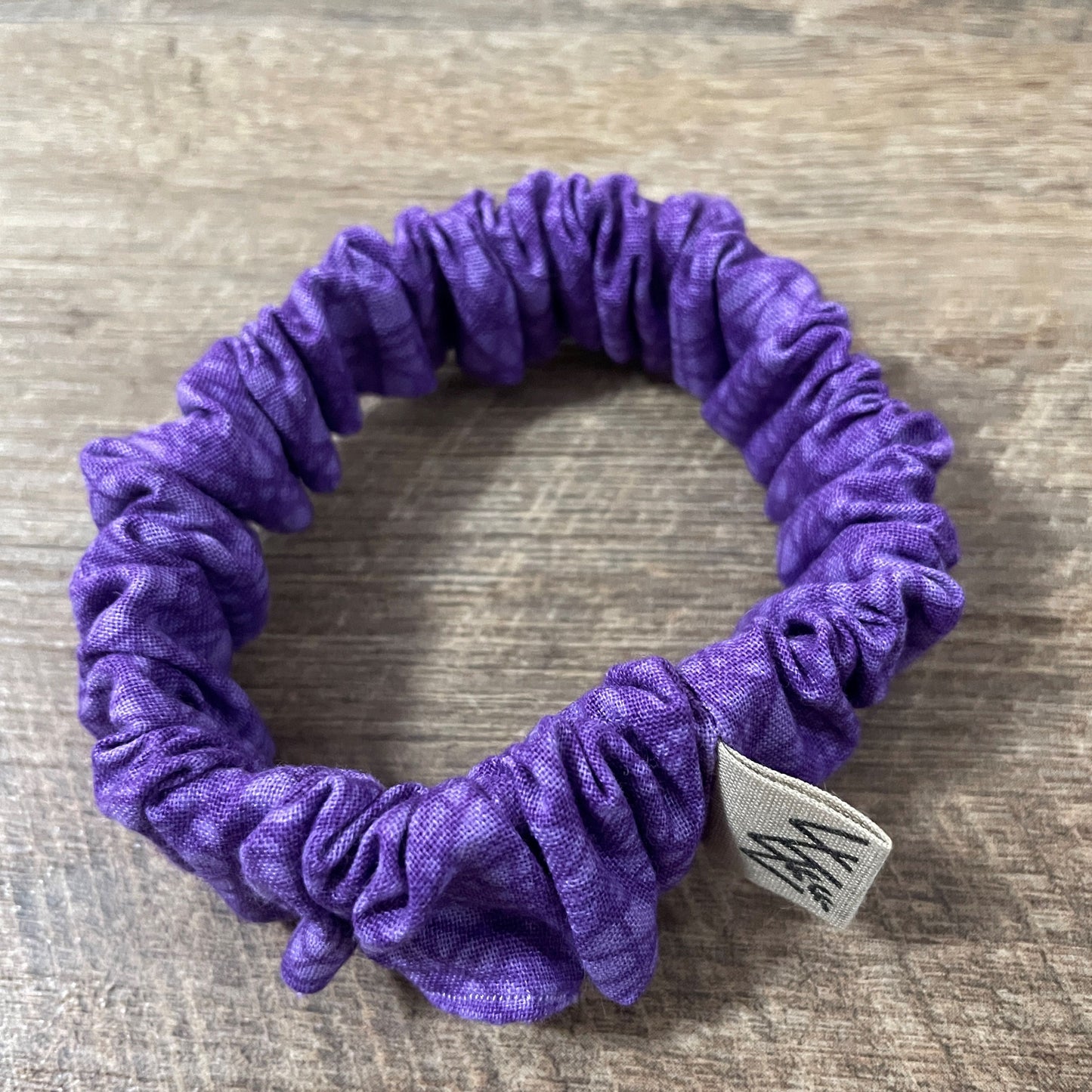 Scrunchies - Dark Purple Abstract Lines