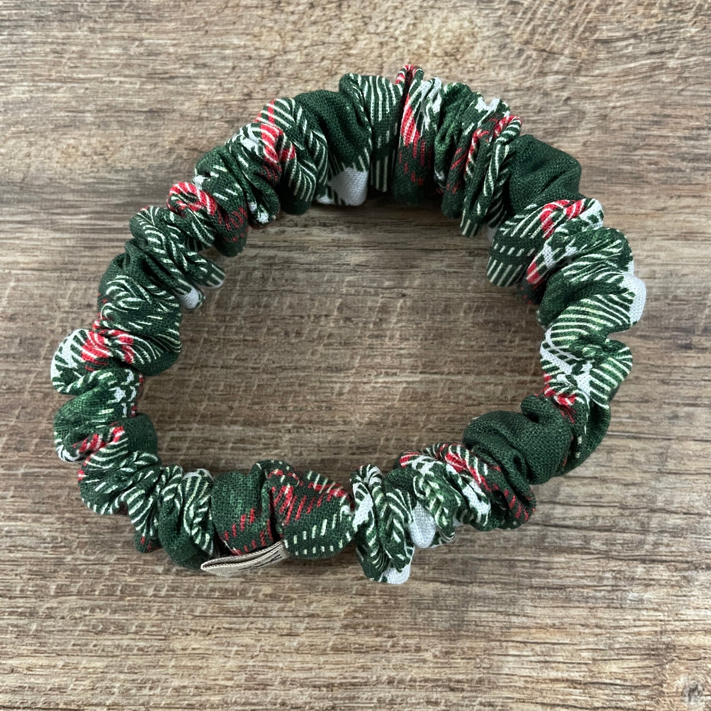 Scrunchies - Green Red White Christmas Plaid