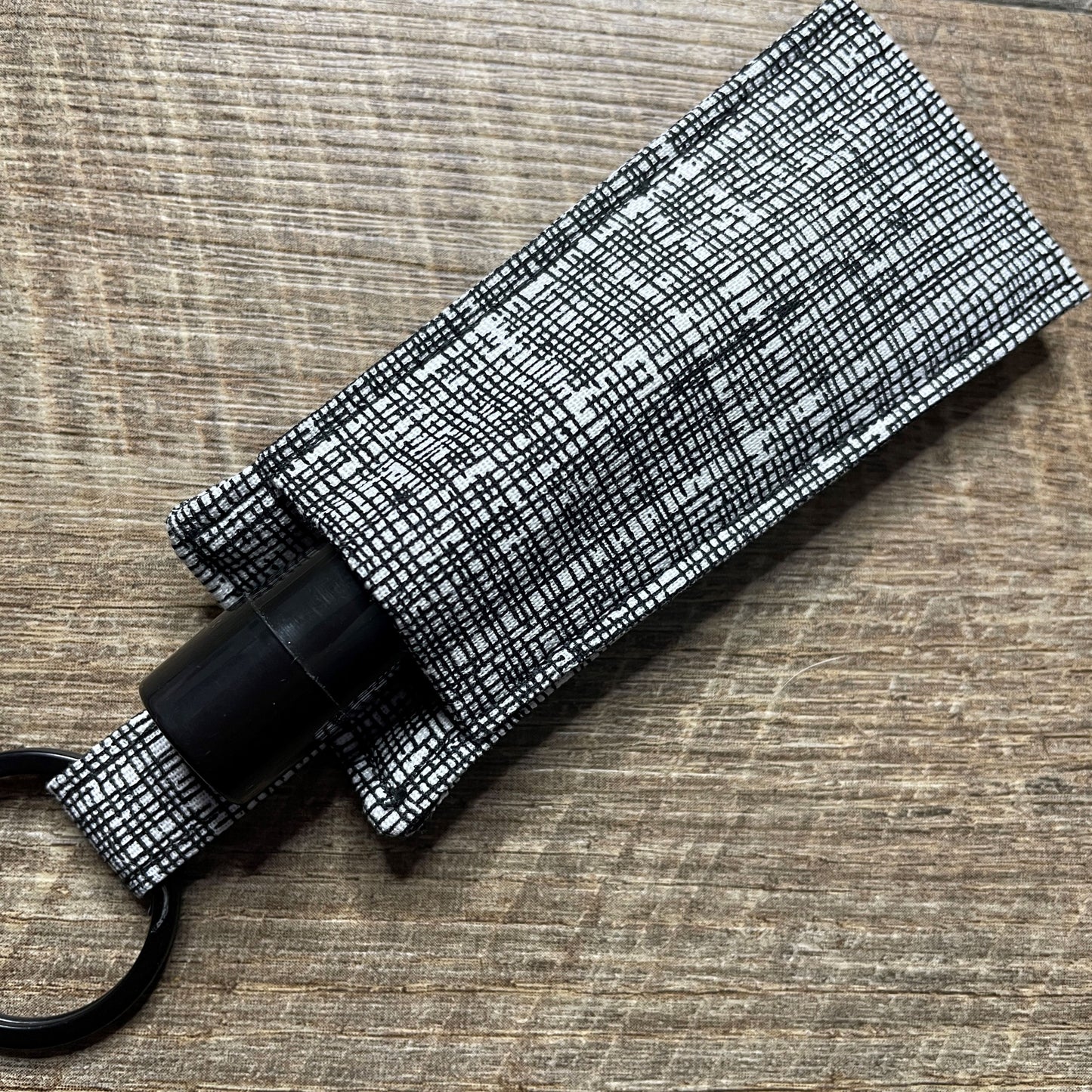 Lip Balm Holder Keyring - Black and White Cross Hatch