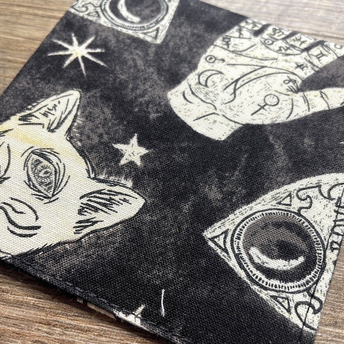 Fabric Corner Bookmark - Palm Reader