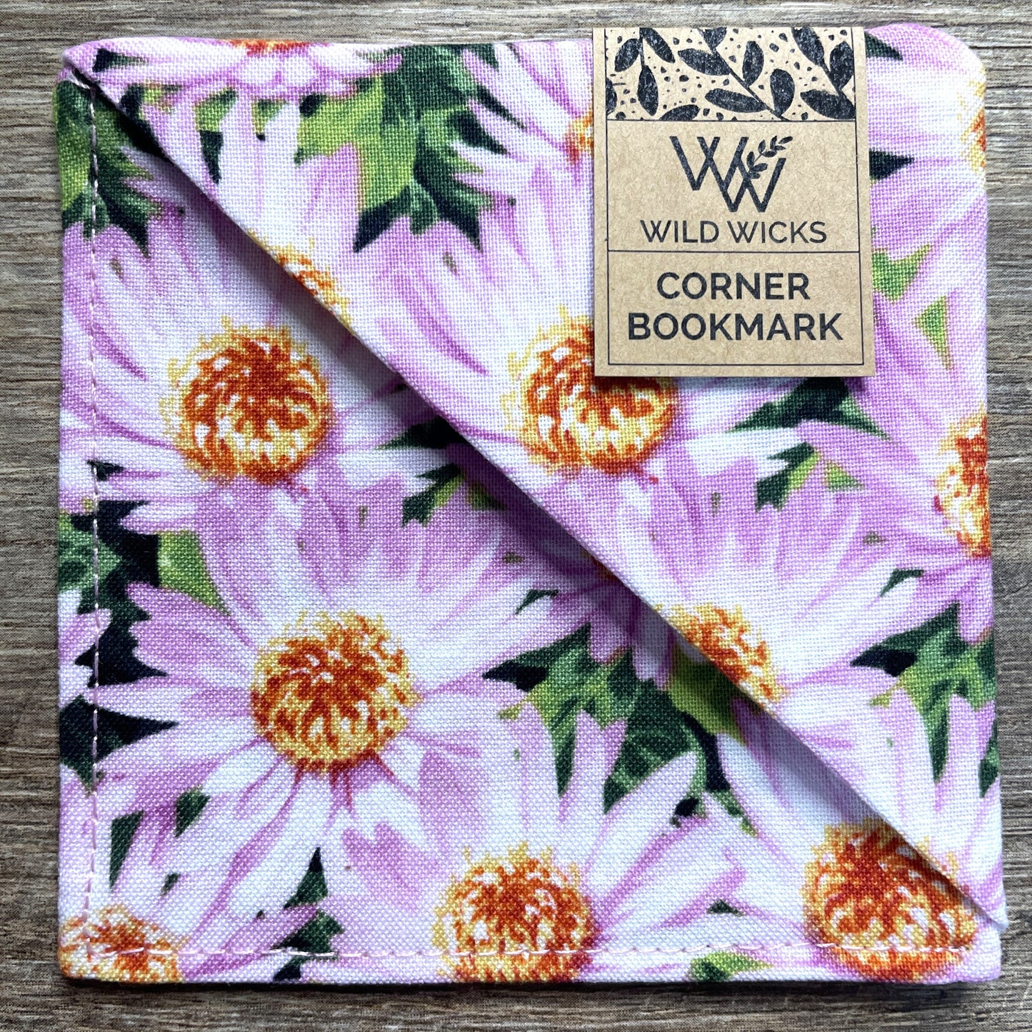 Fabric Corner Bookmark - Pink Daisy