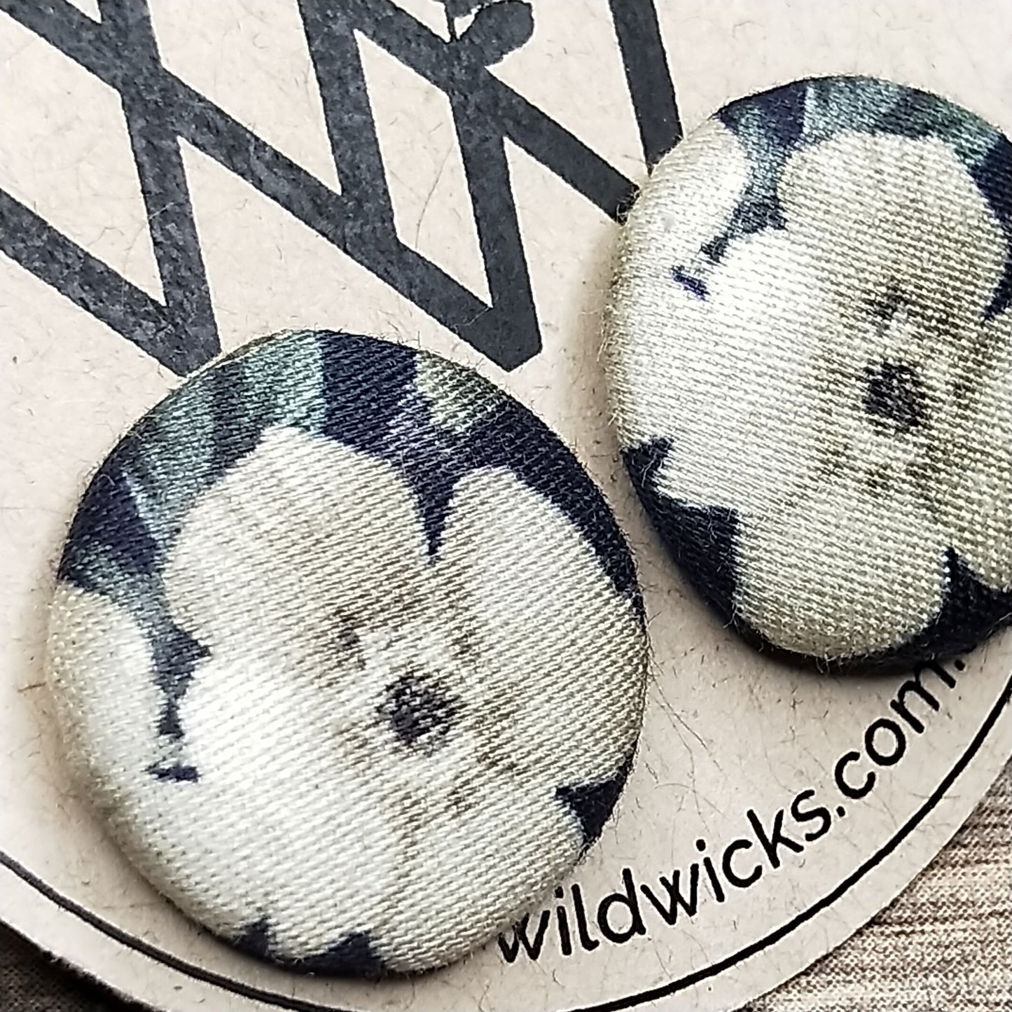 Wildears Fabric Covered Button Earrings Vintage Floral 7 19mm