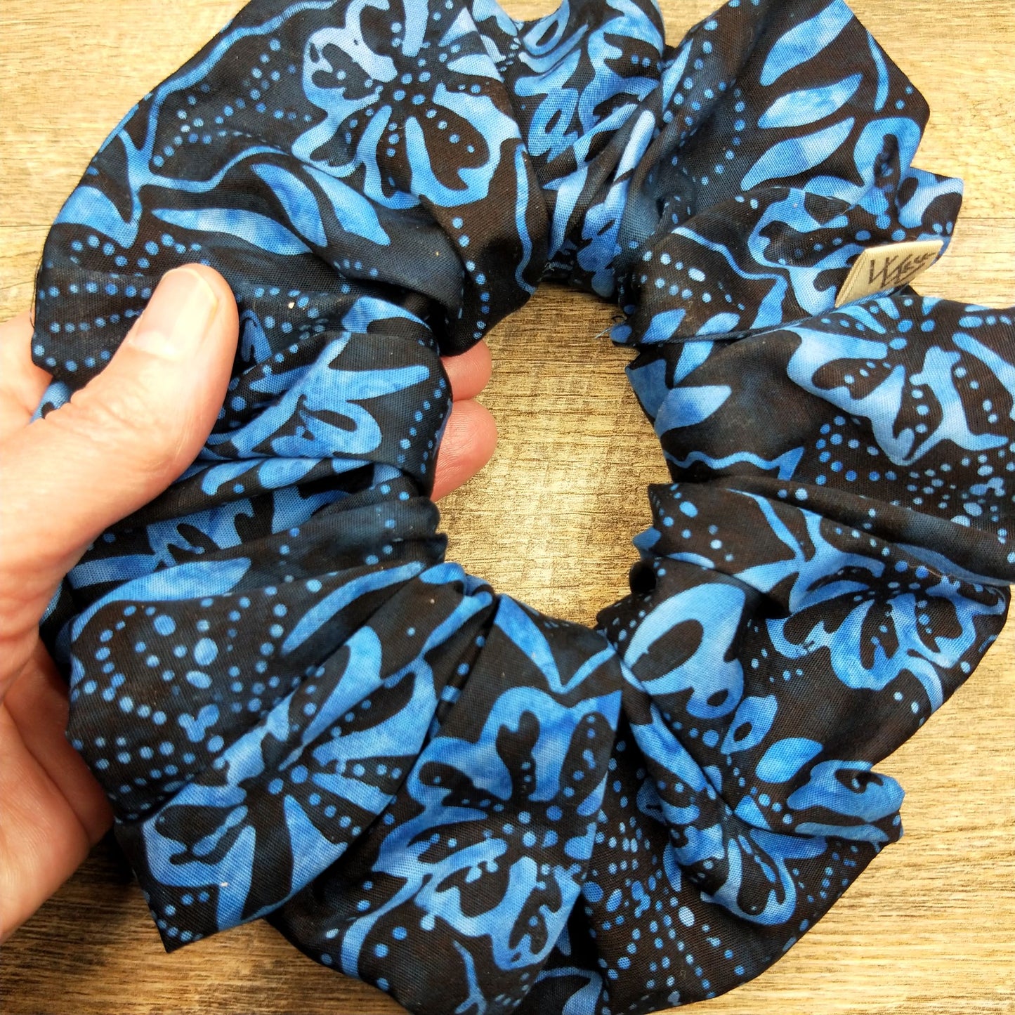 Scrunchies - Black Blue Flower