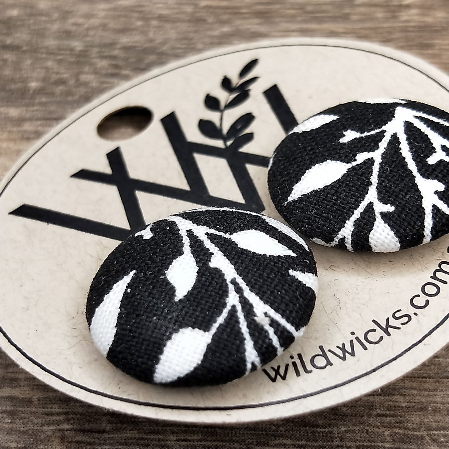 Wildears Fabric Covered Button Earrings Black and White Leaf 19mm