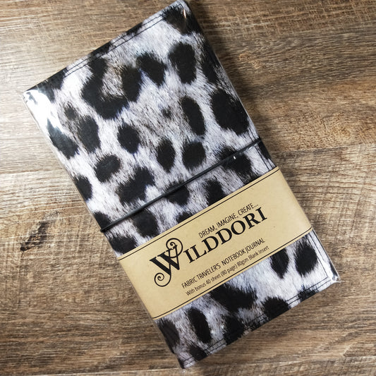 Wilddori Traveler's Notebook Cover Snow Leopard