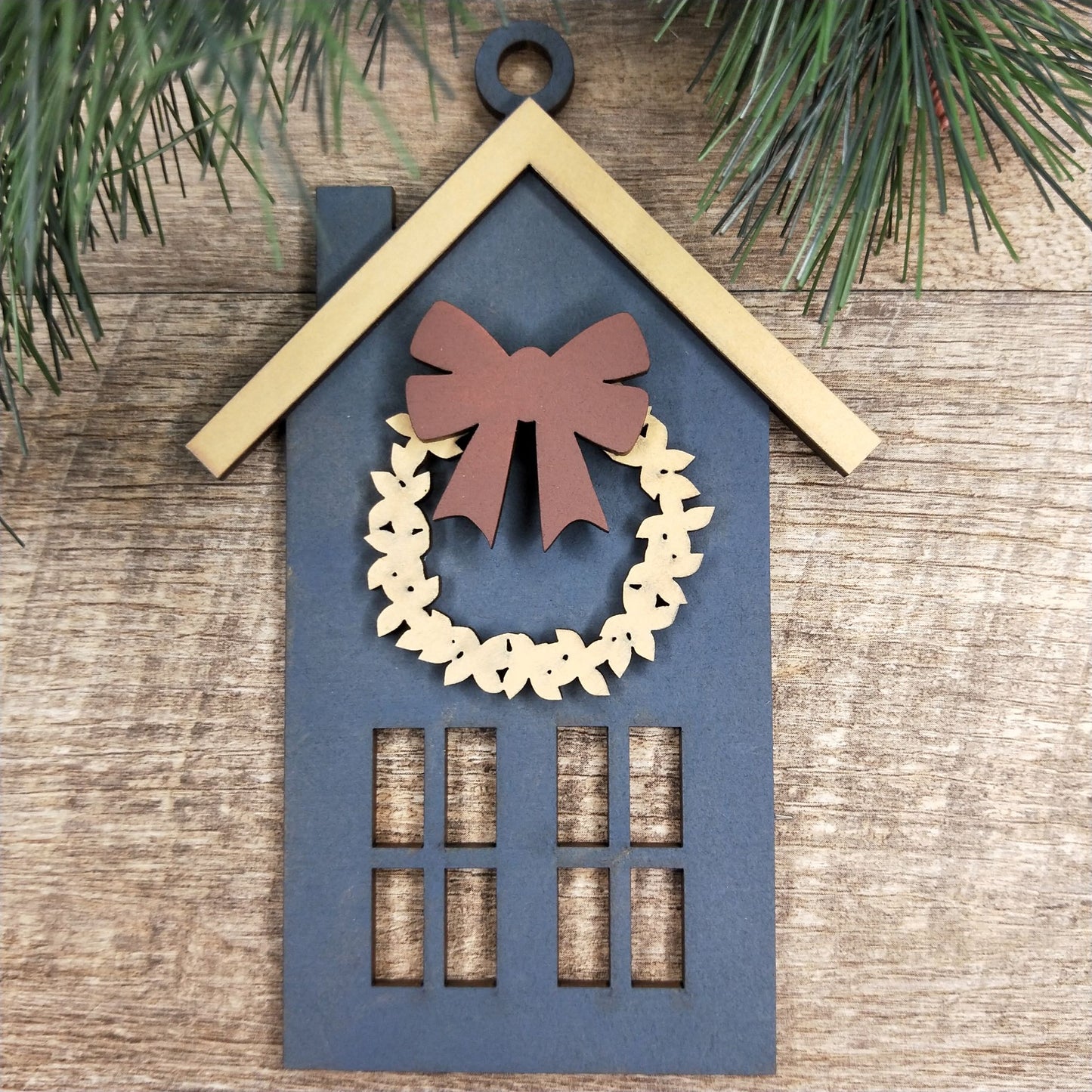 DIY Wooden Christmas House Decorations