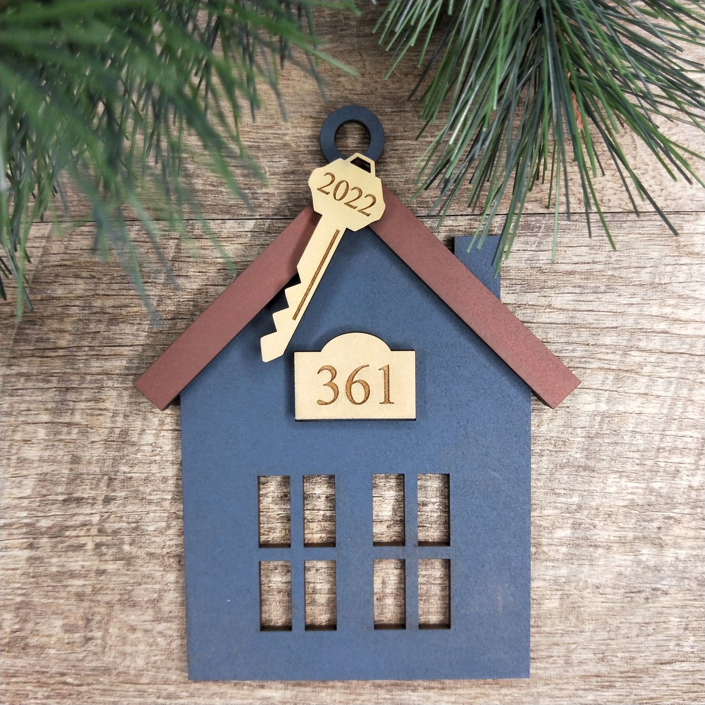 DIY Wooden Christmas House Decorations